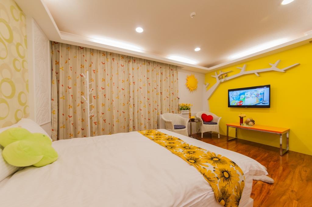自助式入住-我的秘密基地-平日可2人包棟-可刷國民旅遊卡-My Secret Place Wujie Bagian luar foto